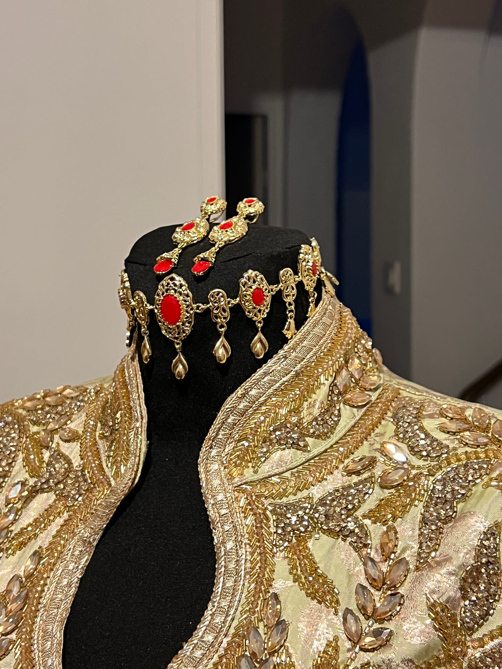 Parure rouge